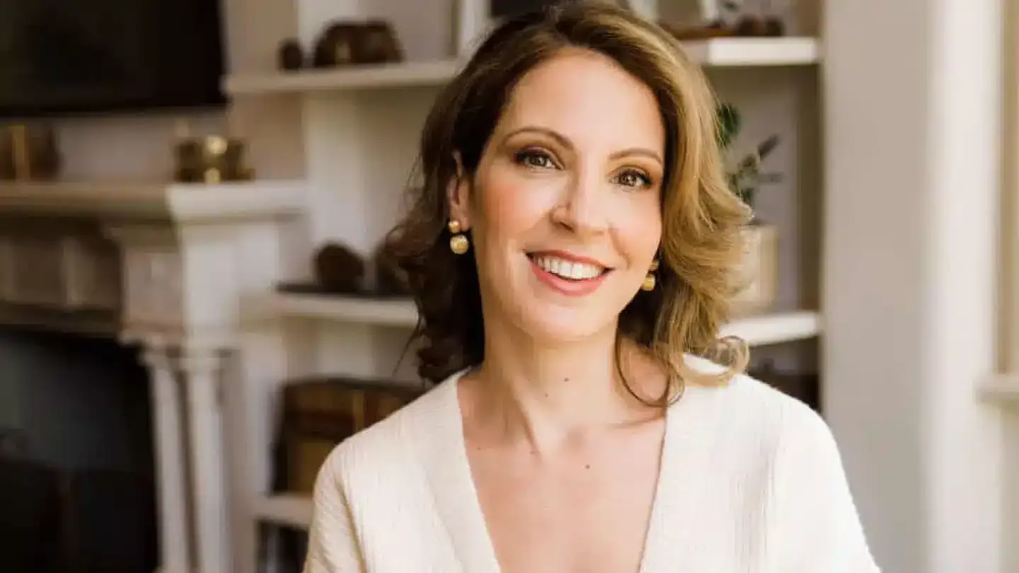 News card background image