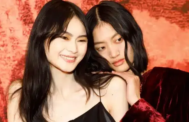 News card background image