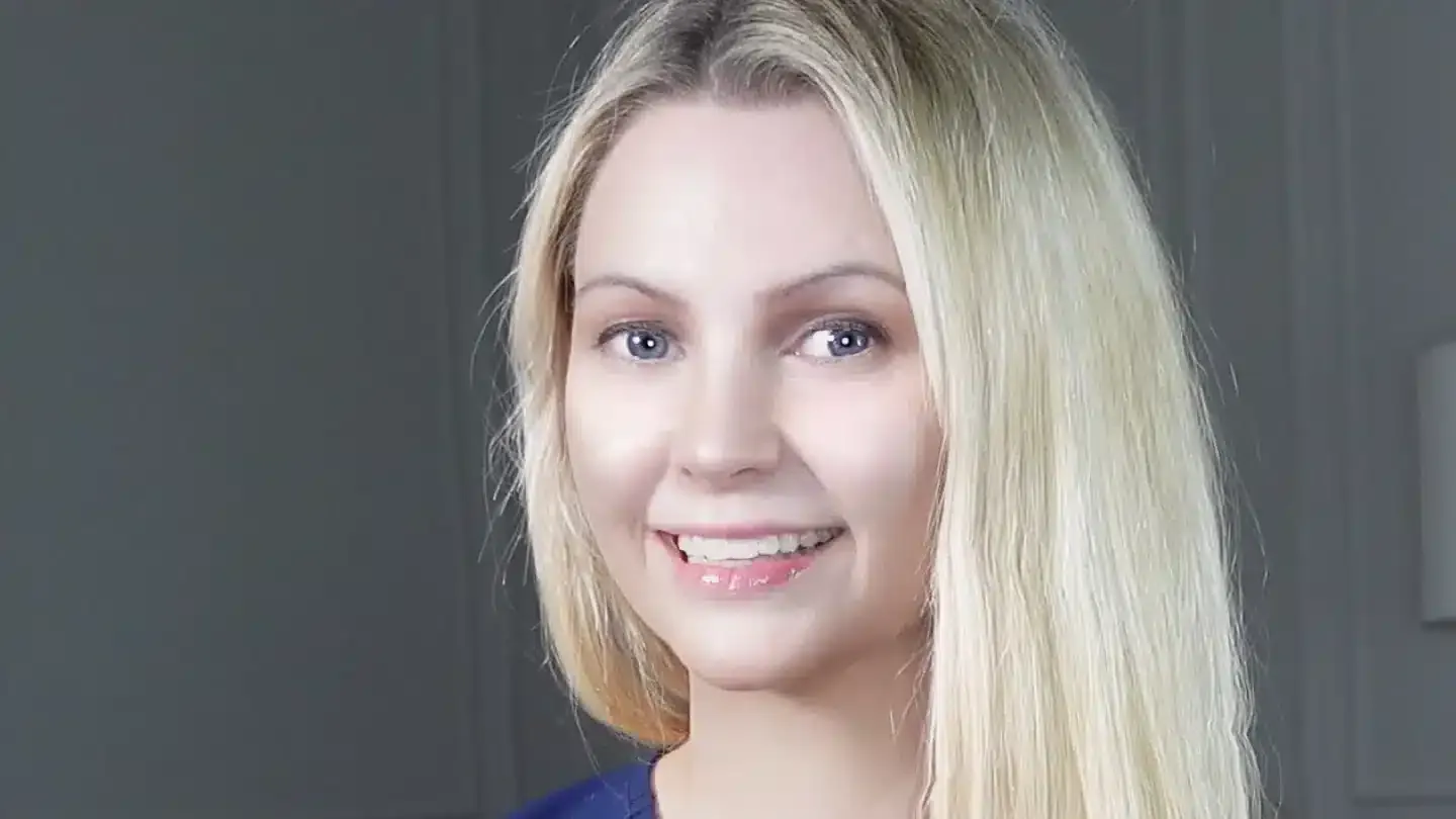 News card background image